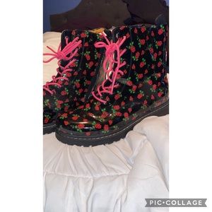 Torrid X Betsey Johnson Rose Combat Boots Size 12